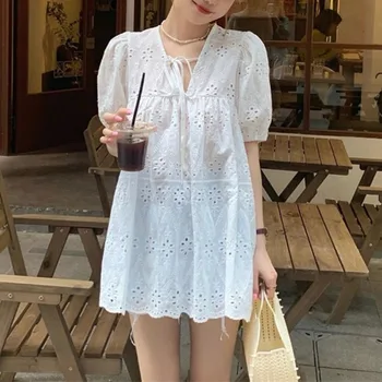 Moterų Elegantiškas Tuščiaviduriai Iš Nėrinių-Up Marškinėliai Balti Saldūs Pižamos Vasaros Streetwear Korėjos Sluoksniuotos Rankovėmis Baggy Atsitiktinis Chic Viršūnės Nuotrauka